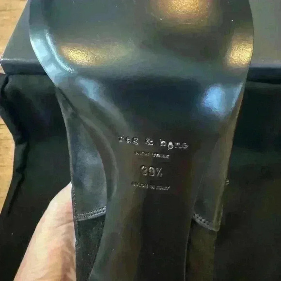 Rag & Bone Beha Chelsea Booties ~ Black ~ 9.5 / 39.5 ~ NEW IN BOX W/DUST BAG! - Picture 10 of 11